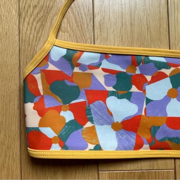 Madewell x OOKIOH Calabria Bandeau Bikini Top in Floral Print - Picture 6 of 7